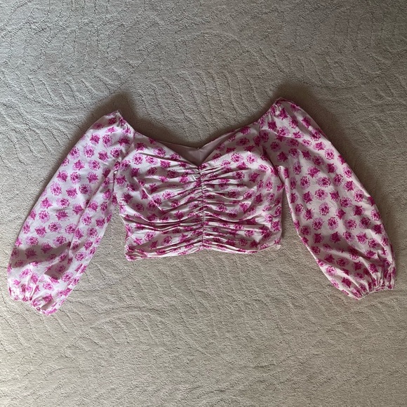 Floral Crop Top - Picture 2 of 3